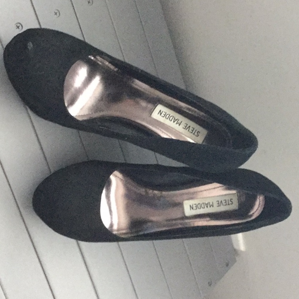 Steve Madden black heels